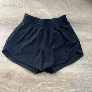 Lululemon Track that 5” mid rise shorts